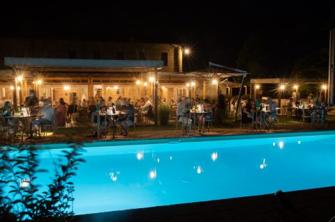 osteria favorita cena e musica in giardino